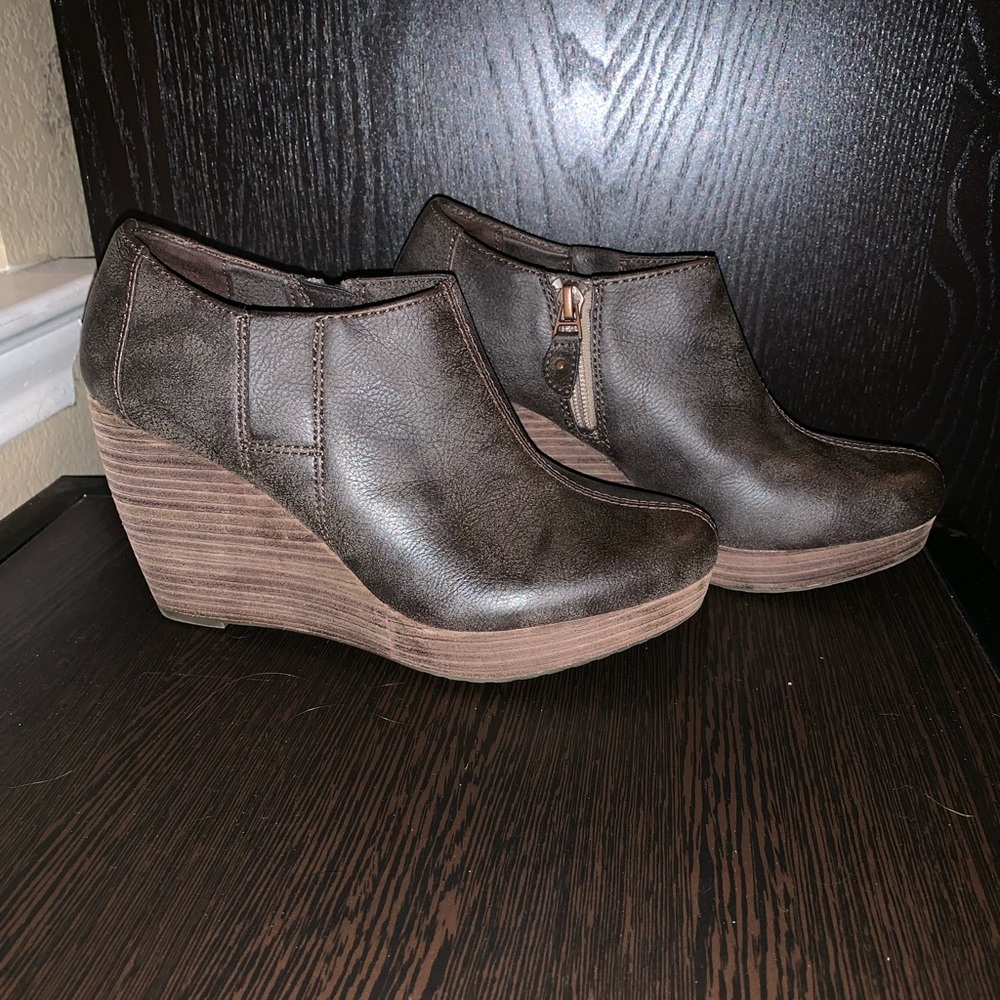 Dr School’s wedges shoe